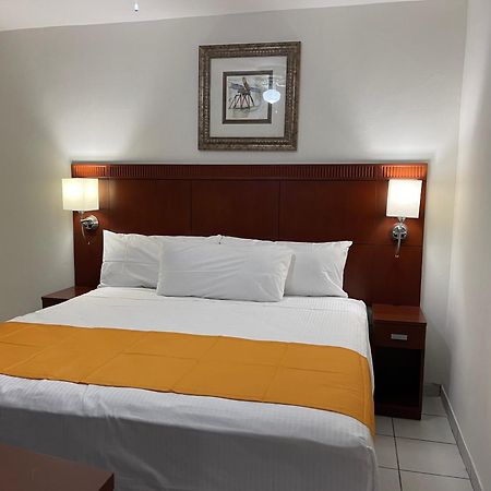 Hotel Las Palmas La Paz Ngoại thất bức ảnh