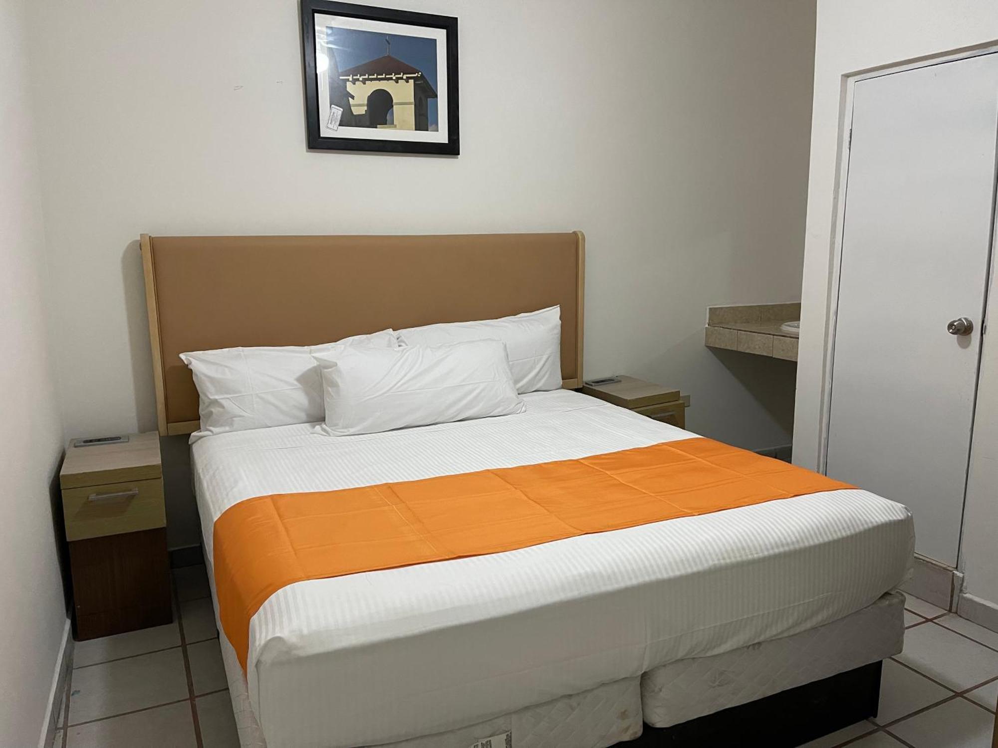Hotel Las Palmas La Paz Ngoại thất bức ảnh