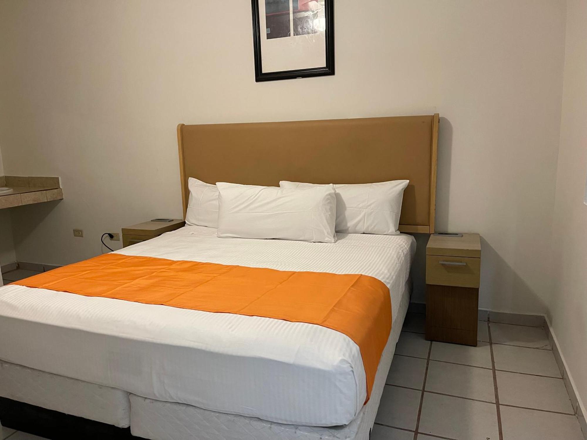 Hotel Las Palmas La Paz Ngoại thất bức ảnh