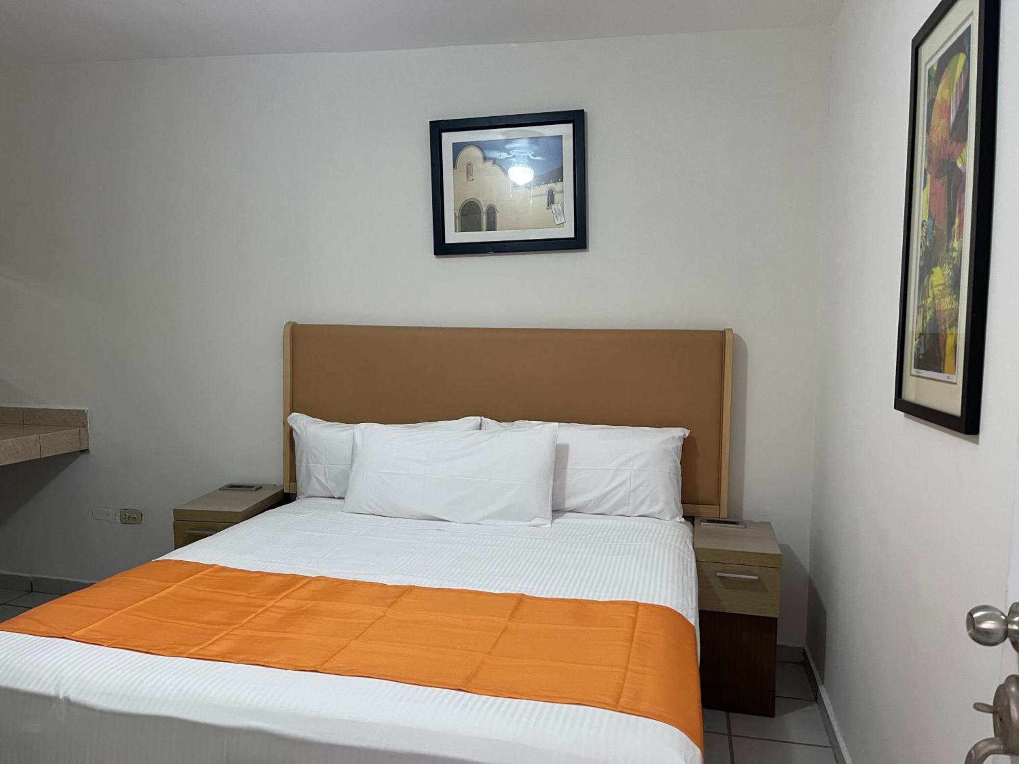 Hotel Las Palmas La Paz Ngoại thất bức ảnh
